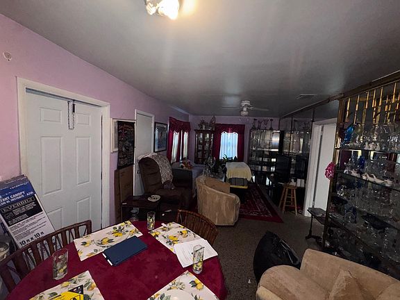 2nd image of 924 NW 14 Court