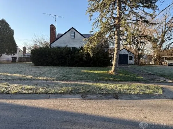 3250 Campus Dr, Dayton, OH 45406