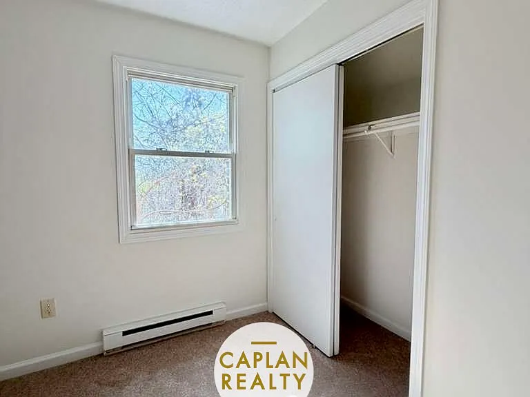 460 Whalley Ave #302 — Photo 7