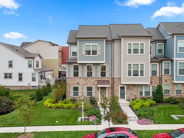 3450 Timber Green Dr, Frederick, MD 21704