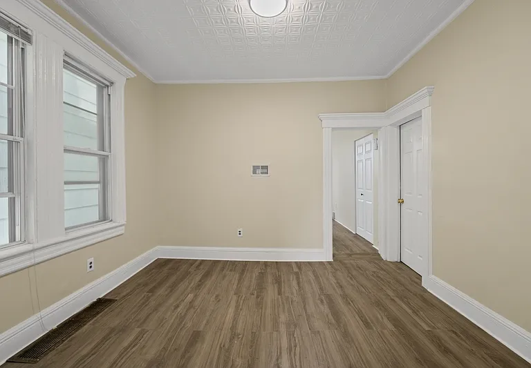 292 Claremont Ave #1 — Photo 6