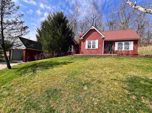 4933 Route 152, Lavalette, WV 25535
