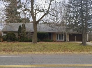 58076 Crumstown Hwy, South Bend, IN 46619