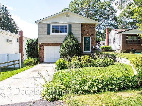 2nd image of 422 Ontario St
