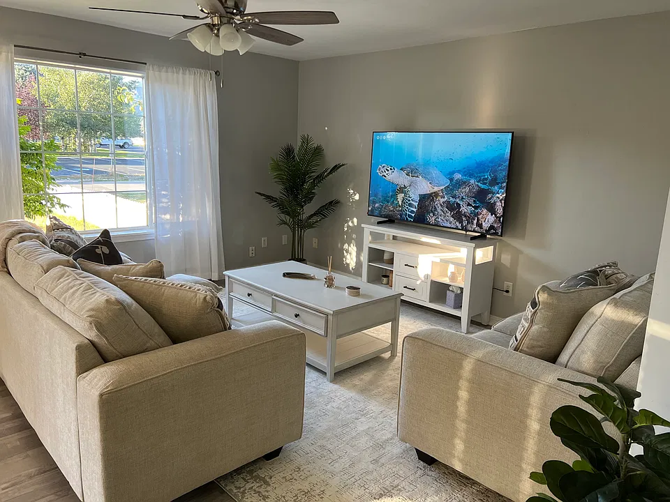 153B Alpine Dr