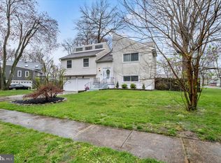 3 Gardner Rd, Cherry Hill, NJ 08034