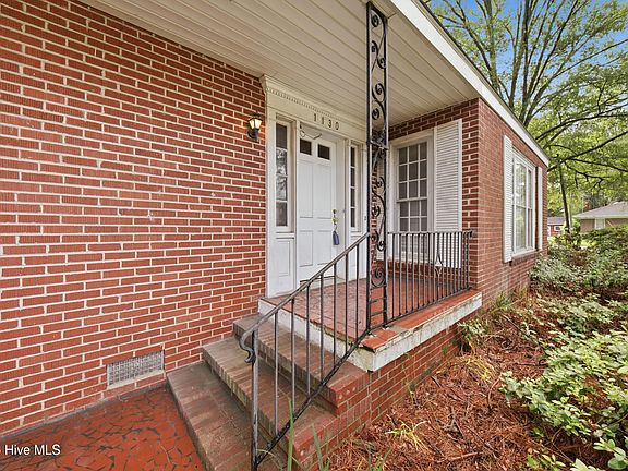 3rd image of 1130 N Road Street