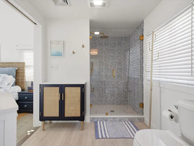 490 Ocean St — Photo 23