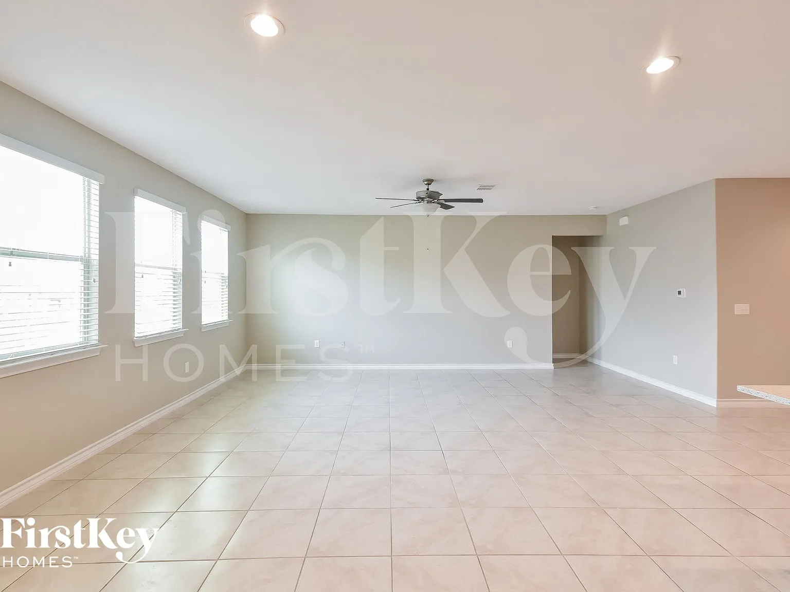 3 bed, 2.0 bath, 1632 sqft, $1,680 — Photo 2