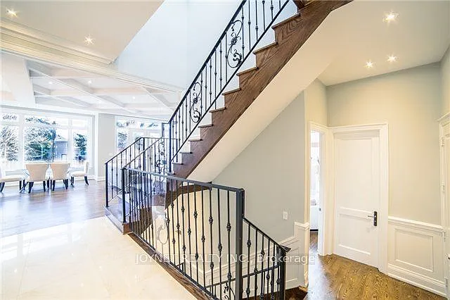 119 Patricia Ave — Photo 8