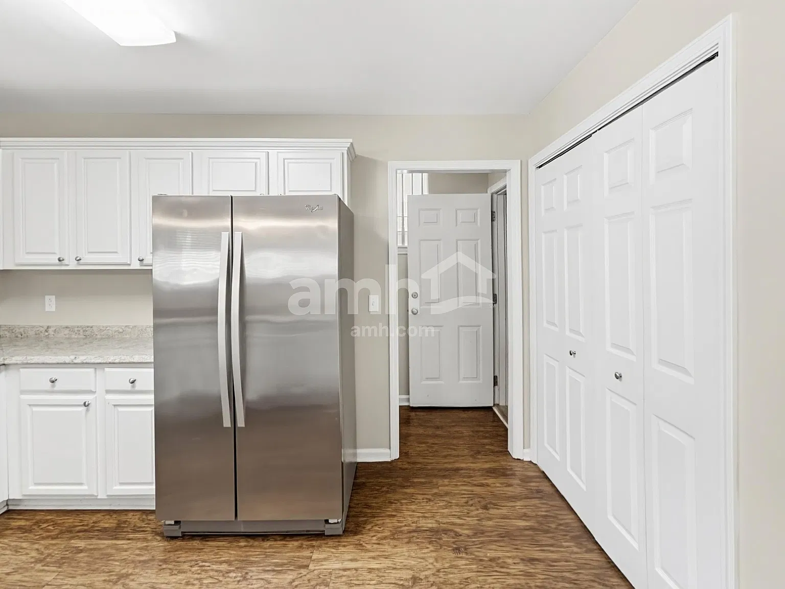 3 bed, 2.5 bath, 2182 sqft, $2,555 — Photo 3