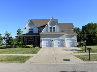 26001 W Stewart Ridge Dr, Plainfield, IL 60585