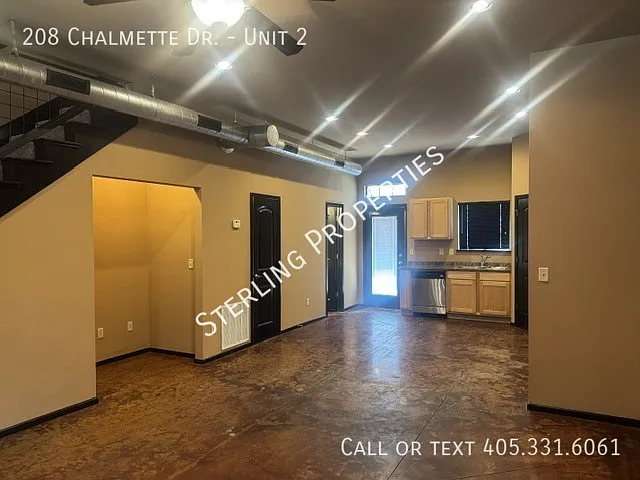 208 Chalmette Dr #2 — Photo 5