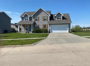 1244 Lincoln St SE, Bondurant, IA 50035