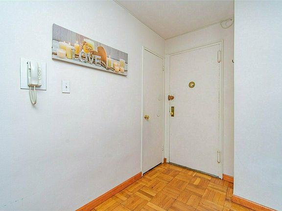 4th image of 64-00 Saunders St #1L