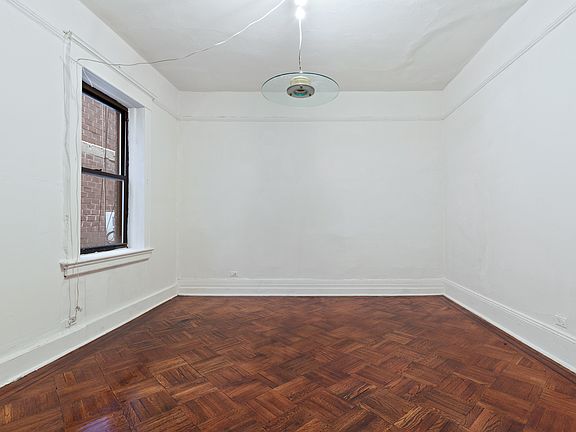 3rd image of 342 W 56th St APT 6E