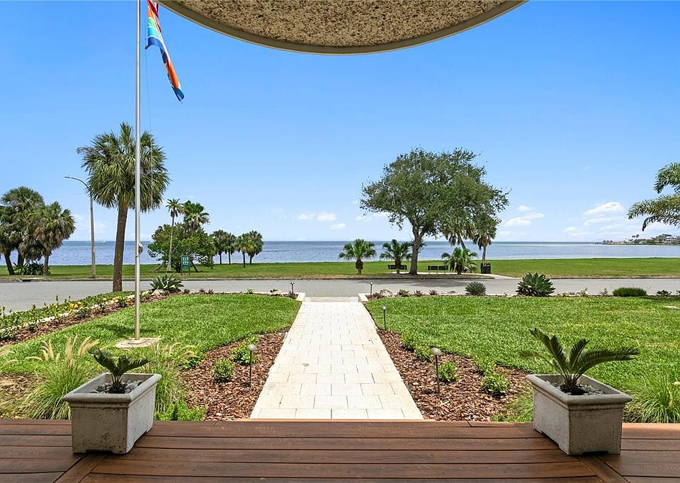 1st image of 1803 BEACH DRIVE SE