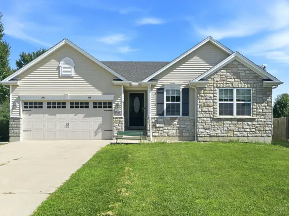 10319 Fay Ln, Cincinnati, OH 45251