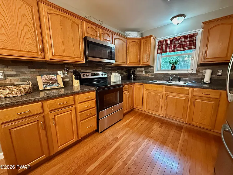 176 Gunstock Ln — Photo 14