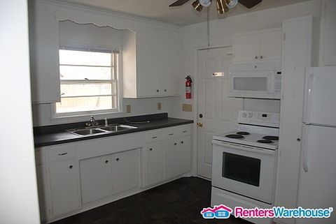5th image of 1956 Hazelwood St N