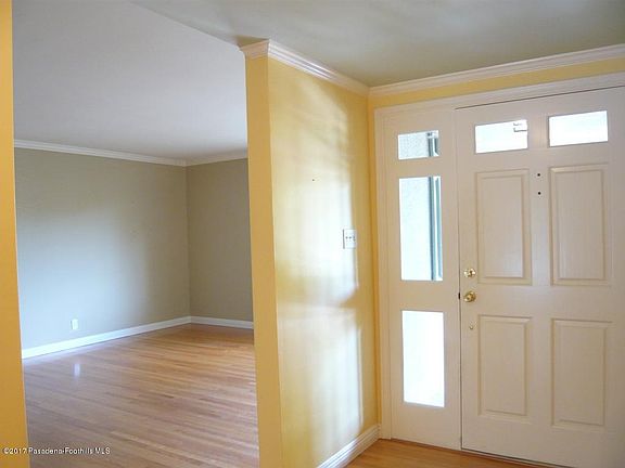 5th image of 1115 Oakwood Pl