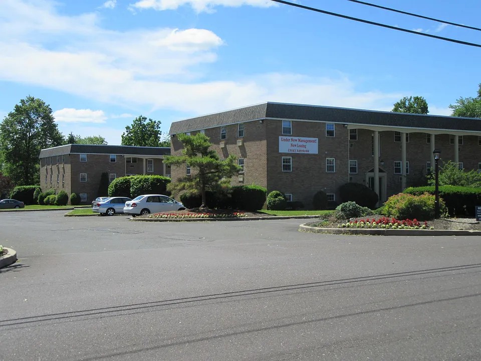 Liberty Square Apartments