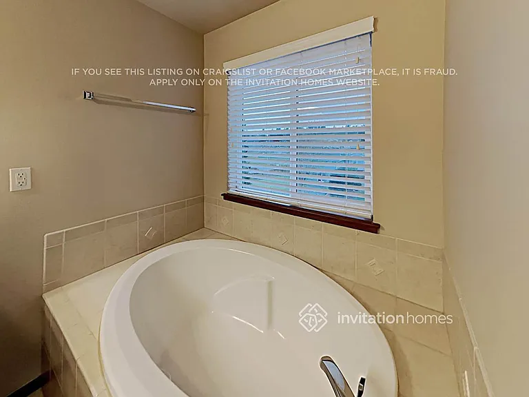 22706 SE 268th Pl — Photo 17