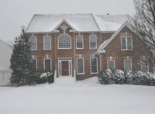 11913 Ivy Hollow Ct, Glen Allen, VA 23059