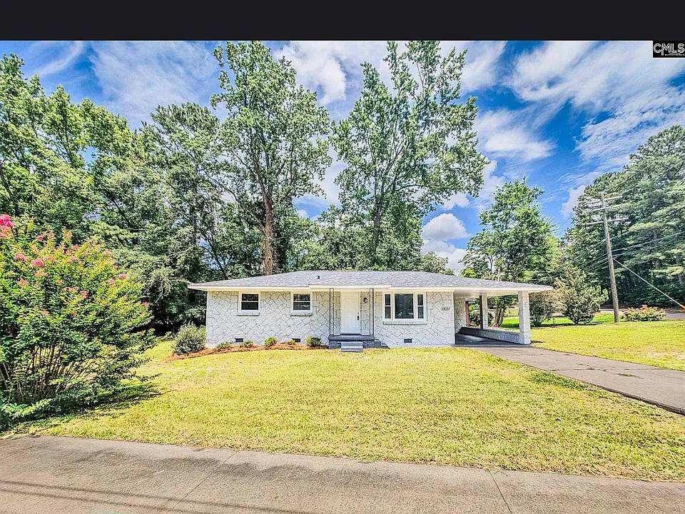 Pinestraw Rd
