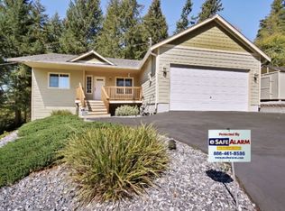 2607 Brookdale Rd E, Tacoma, WA 98445