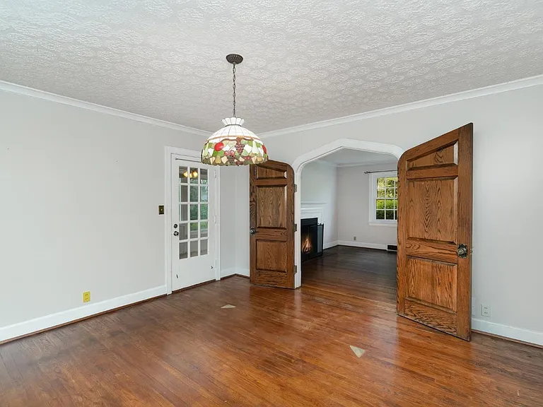 7620 Montgomery Rd — Photo 8