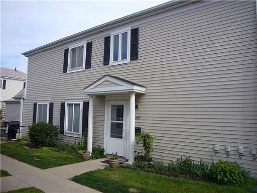 1st image of 1037 Cove Dr Unit 1037
