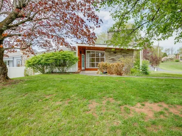 622 W Main St, Lebanon, VA 24266