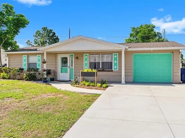4244 Woodfield Ave, Holiday, FL 34691