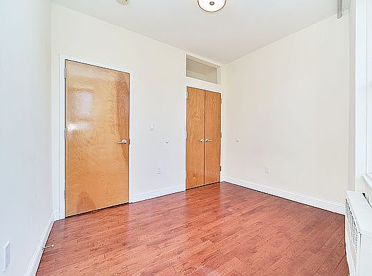 5th image of 945 Saint Nicholas Ave APT 1A