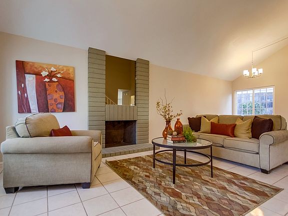 2nd image of 2728 Kandace Way