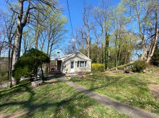 5712 Union Deposit Rd, Harrisburg, PA 17111