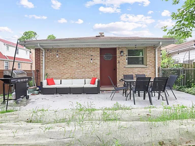7648 Kenneth Ave — Photo 33