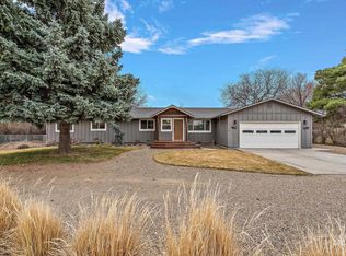2299 SE Sonny St, Mountain Home, ID 83647