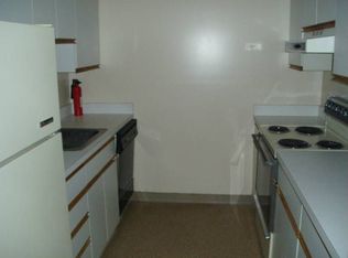 6 S Washington St, North Attleboro, MA 02760