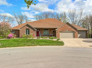 4712 Auburn Frd, Greenwood, IN 46142
