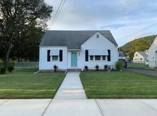 175 N Pl, Corning, NY 14830
