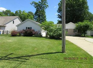 5118 Clover Ln, Toledo, OH 43623