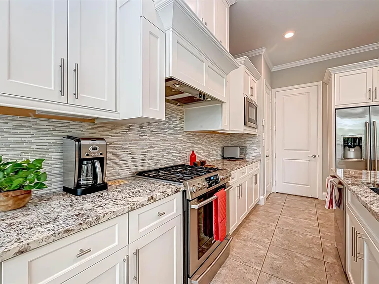 23 Silver Rock Dr — Photo 17