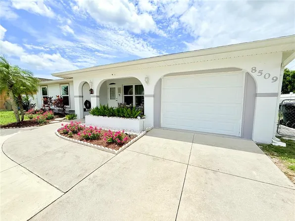 8509 La Boca Ave, North Port, FL 34287