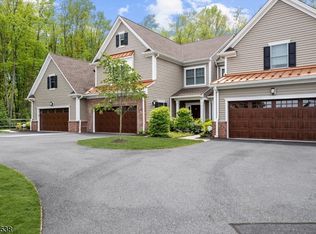 19 Carrington Way #73, Morristown, NJ 07960