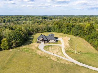 120 Hummingbird Meadows Rd, Palmyra, TN 37142