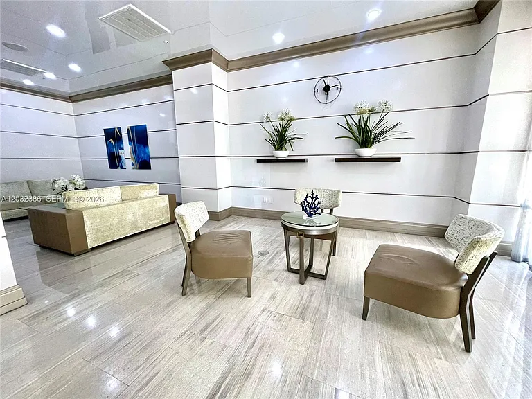 19390 Collins Ave #316 — Photo 41