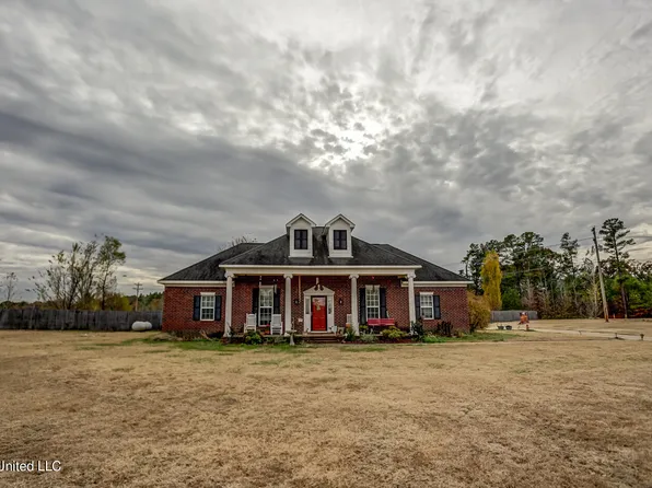 4 Palamino Run, Holly Springs, MS 38635