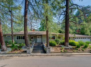 1717 Bonita Vista Dr, La Canada Flintridge, CA 91011